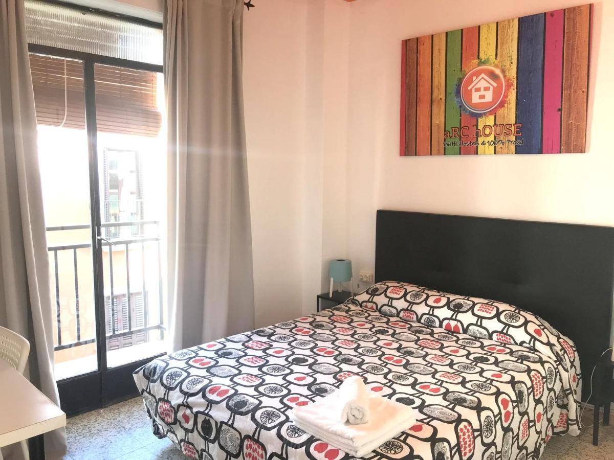 Arc House Sevilla Only Adults Exterior photo